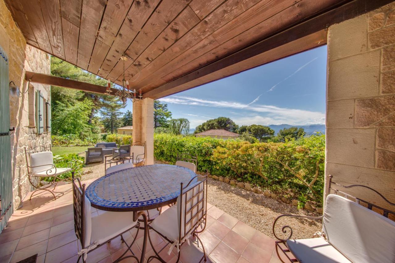 Domaine Du Mont Leuze Villa Villefranche-sur-Mer Bagian luar foto
